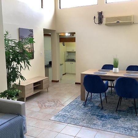 Impala Suite -Entire Unit- 2 Bedroom With 1 Ensuite Bathroom เลดี้สมิธ ภายนอก รูปภาพ
